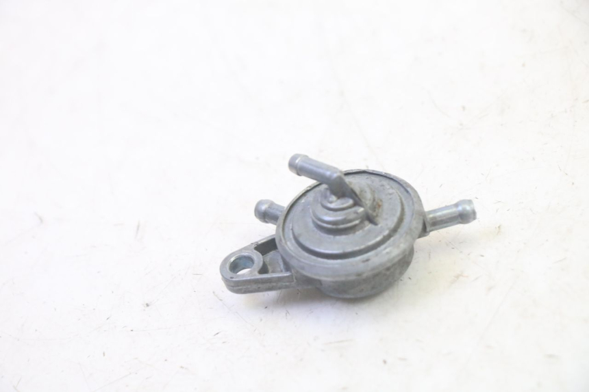 photo de DEPRESSION DES RESERVOIRS BTC FELICE SPORT 50 - Detailansicht des Bauteils