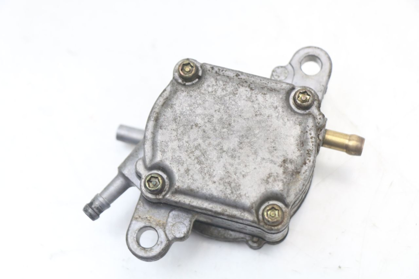 photo de TANKUNTERDRUCK HONDA FES PANTHEON 2T 125 (1998 - 2002) - Detailansicht des Bauteils