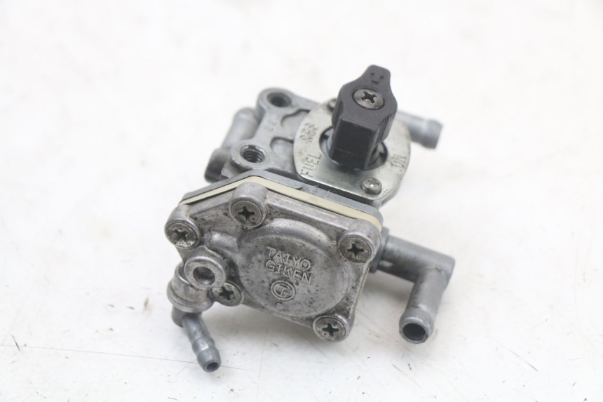photo de TANK VENTIL SUZUKI GS F 500 (2004 - 2007) - Detailansicht des Bauteils