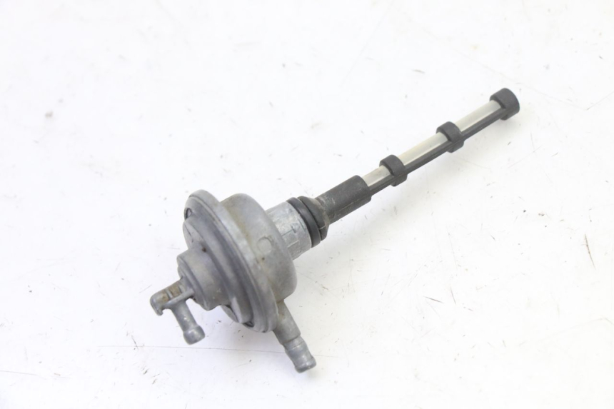 photo de TANK VENTIL YAMAHA JOG R 50 (2004 - 2014) - Zoom auf Gebrauchszustand