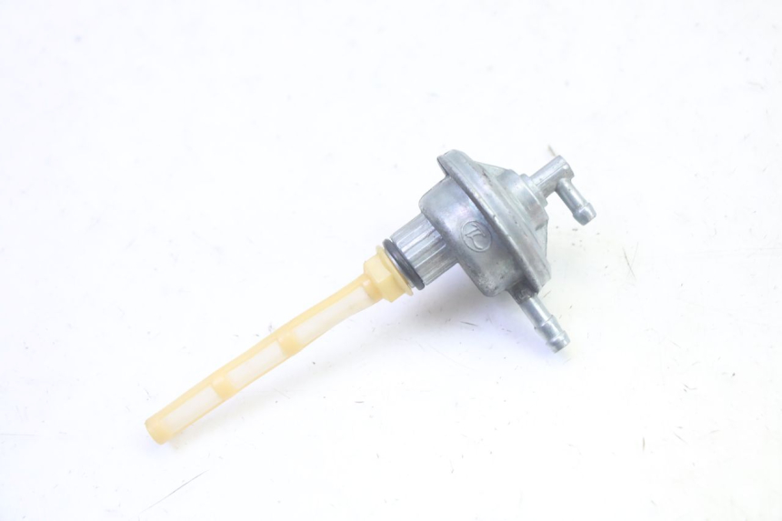 photo de TANKUNTERDRUCK PEUGEOT KISBEE 4T 50 (2010 - 2017) - Hauptansicht