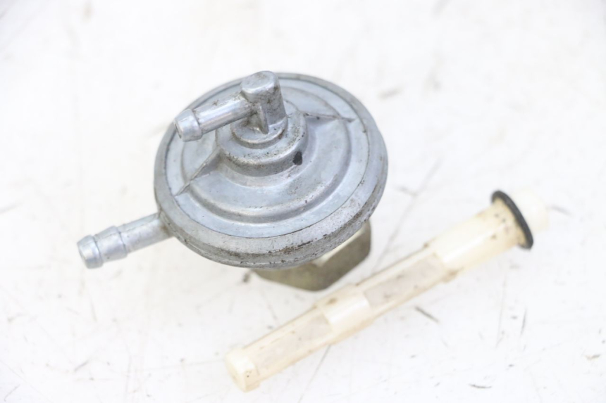 photo de TANKUNTERDRUCK PEUGEOT TWEET 4T 50 (2014 - 2019) - Detailansicht des Bauteils