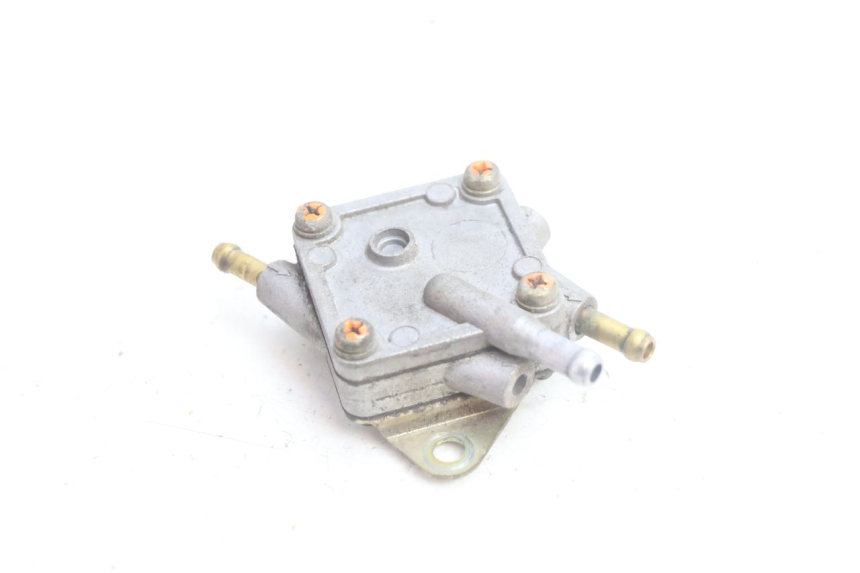photo de TANK VENTIL APRILIA SCARABEO GT 125 (1999 - 2007) - Hauptansicht
