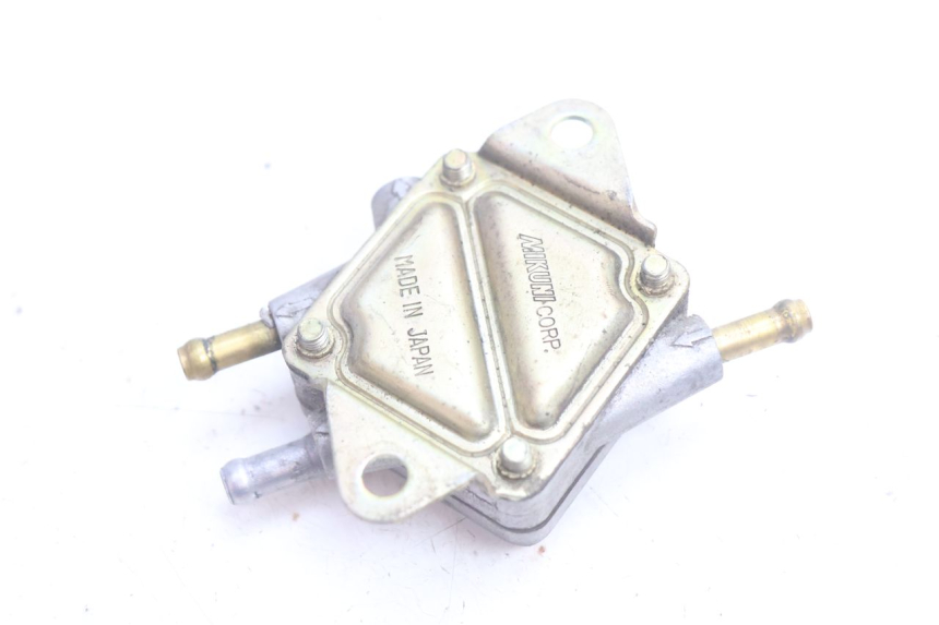 photo de TANK VENTIL APRILIA SCARABEO GT 125 (1999 - 2007) - Alternative Perspektive