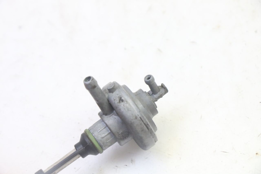 photo de TANKUNTERDRUCK PIAGGIO VESPA S 2T 50 (2007 - 2014) - Detailansicht des Bauteils