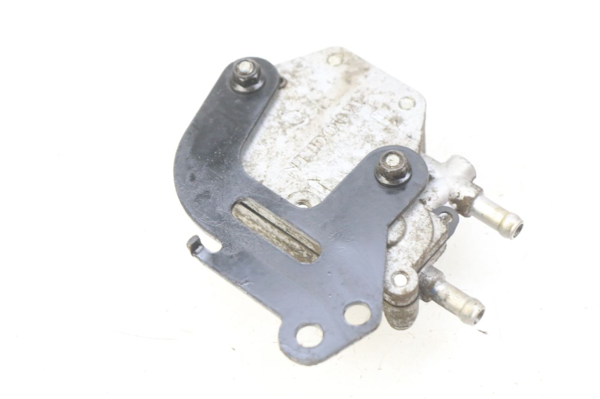 photo de TANKUNTERDRUCK PEUGEOT VIVACITY NEW 4T 50 (2008 - 2017) - Zoom auf Gebrauchszustand