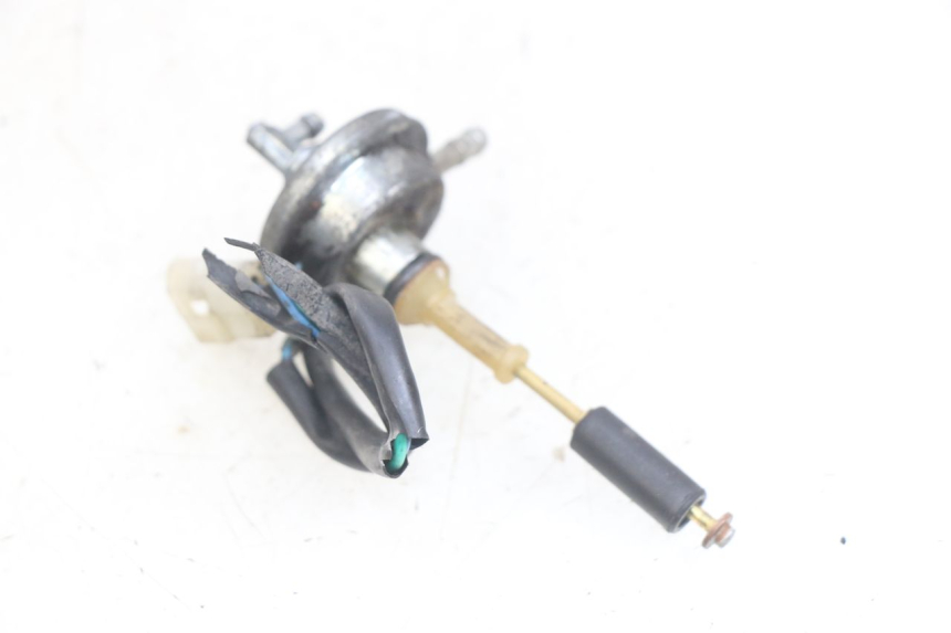 photo de TANKUNTERDRUCK PEUGEOT VIVACITY 50 (2004 - 2009) - Detailansicht des Bauteils