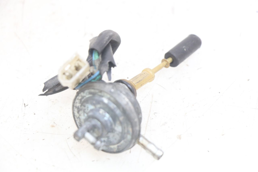 photo de TANKUNTERDRUCK PEUGEOT VIVACITY 50 (2004 - 2009) - Zoom auf Gebrauchszustand