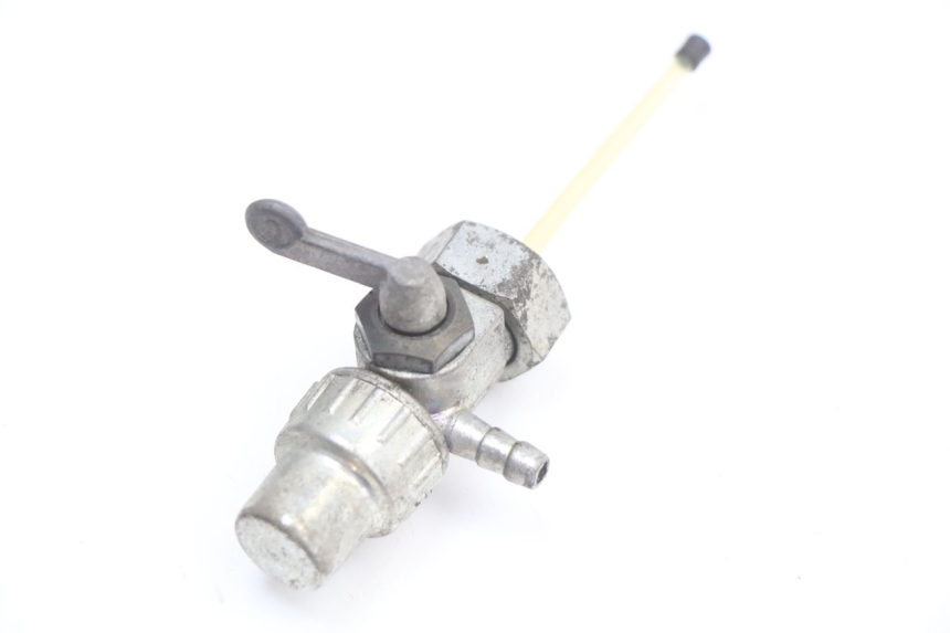 photo de TANK VENTIL HONDA WALLAROO DX 50 (1993 - 1996) - Zoom auf Gebrauchszustand