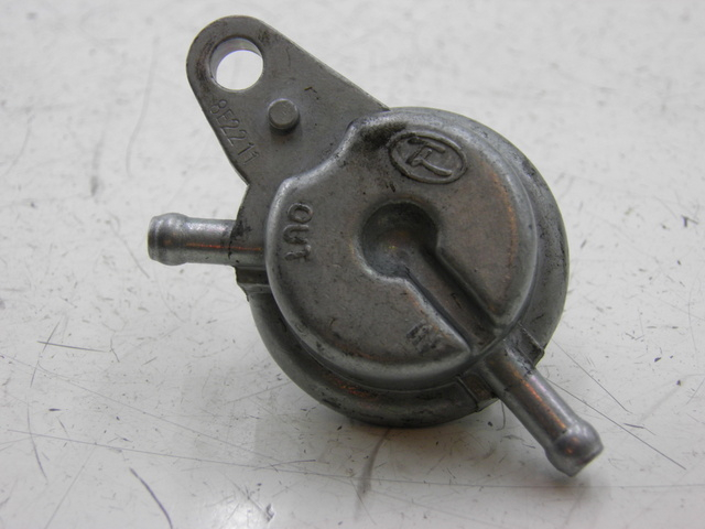 photo de TANK VENTIL YAMASAKI YM50QT-N3 RETRO 50 (2012 - 2014) - Detailansicht des Bauteils