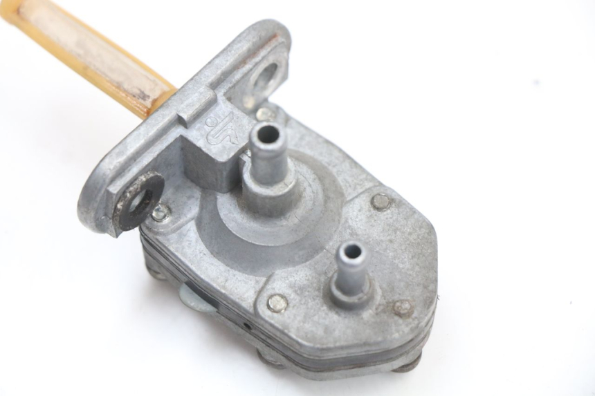 photo de TANK VENTIL YAMAHA YE ZEST 50 (1992 - 1998) - Alternative Perspektive