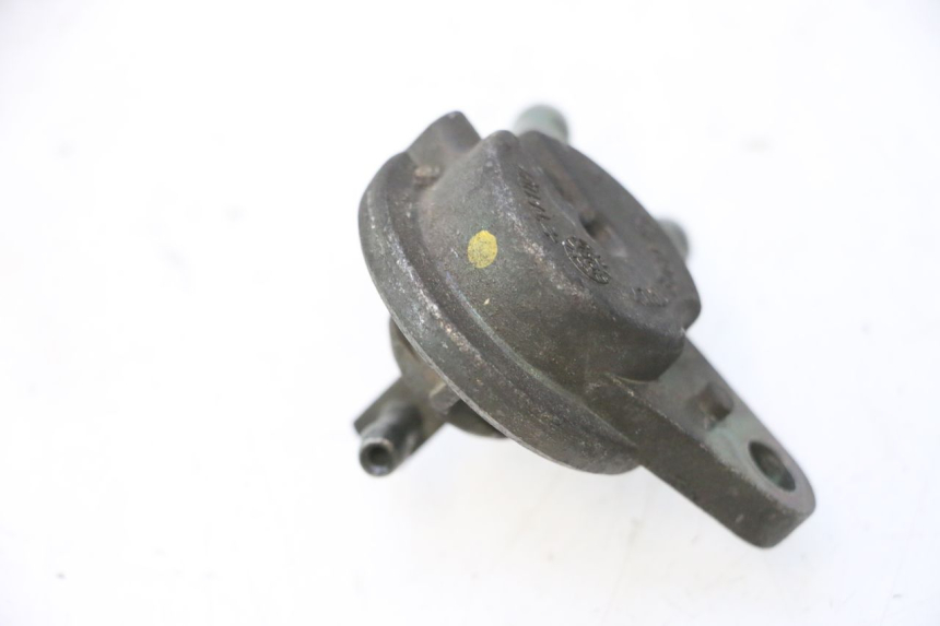 photo de TANKUNTERDRUCK YAMAHA YP MAJESTY 125 (1998 - 2001) - Detailansicht des Bauteils