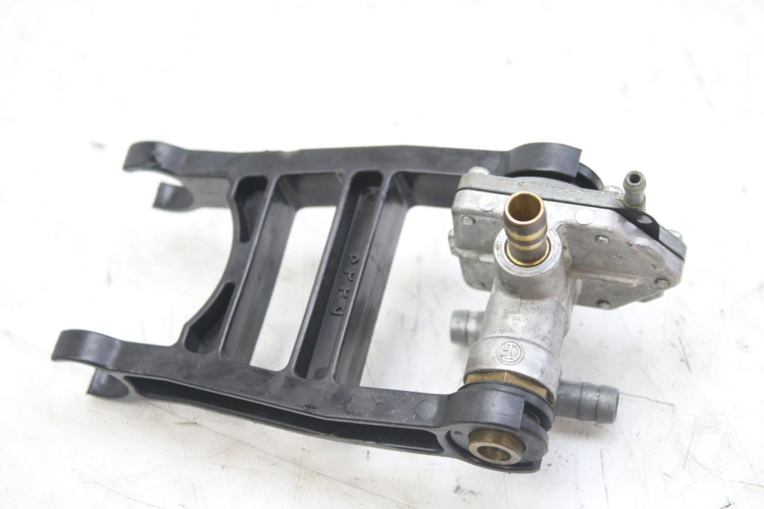 photo de TANKUNTERDRUCK KAWASAKI ZX-6R ZX6R 600 (1995 - 1997) - Detailansicht des Bauteils