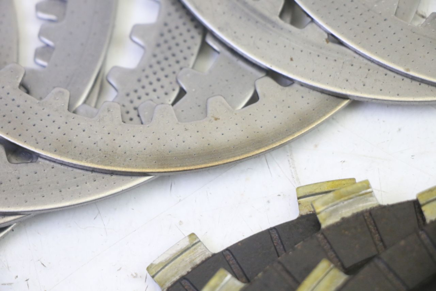 photo de KUPPLUNGSSCHEIBE YAMAHA FZ6 N FAZER 600 (2004 - 2006) - Zoom auf Gebrauchszustand