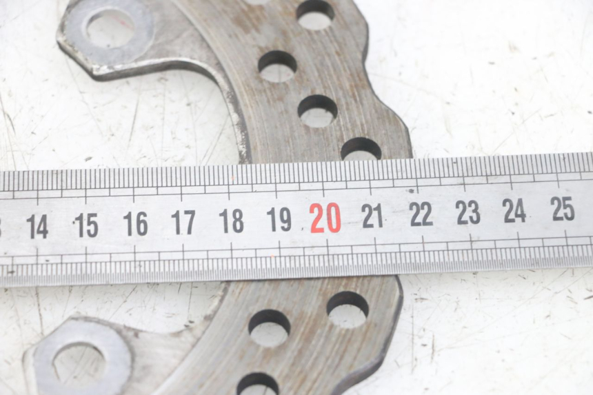 photo de BREMSSCHEIBE HINTEN KAWASAKI ER-6 ER6 N 650 (2012 - 2016) - Zoom auf Gebrauchszustand