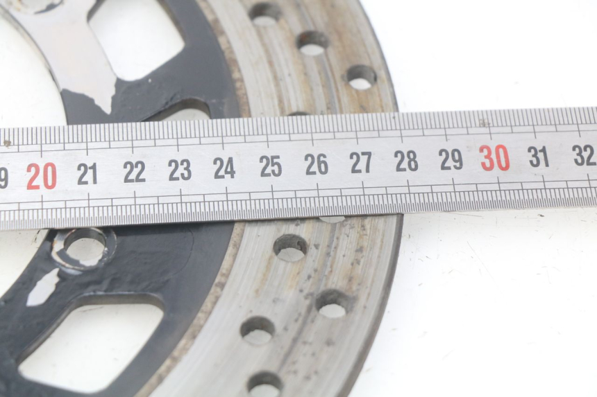 photo de BREMSSCHEIBE HINTEN YAMAHA FJR ABS 1300 (2016 - 2020) - Zoom auf Gebrauchszustand