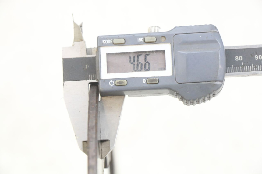 photo de HINTERER BREMSSCHEIBE PIAGGIO MP3 LT 400 (2007 - 2012) - Alternative Perspektive