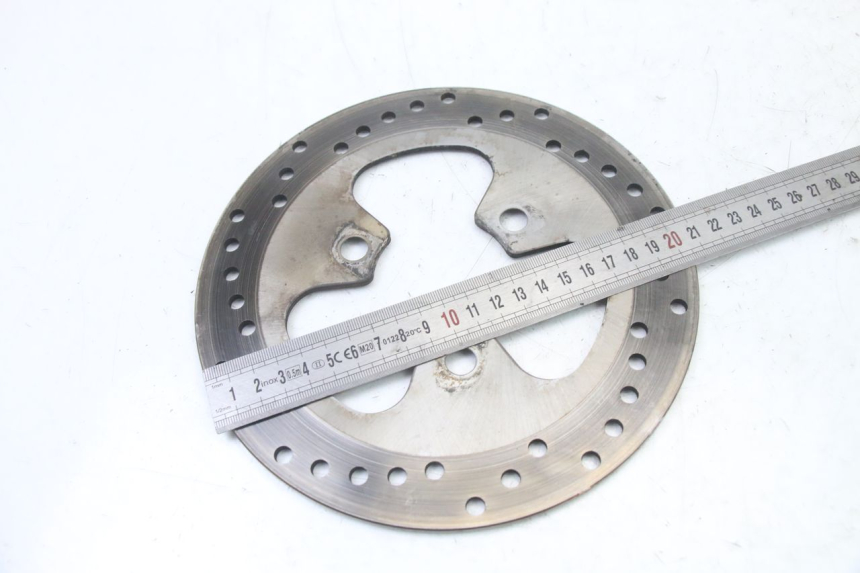 photo de BREMSSCHEIBE HINTEN PEUGEOT SATELIS 125 (2013 - 2018) - Zoom auf Gebrauchszustand