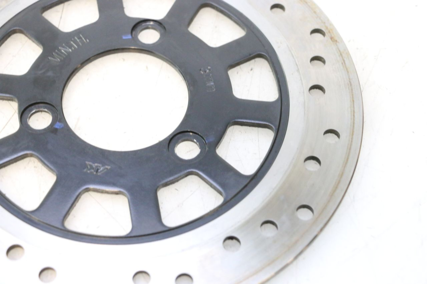 photo de BREMSSCHEIBE HINTEN JM MOTORS R-MAX TECH 50 (2024 - 2026) - Details der Befestigungspunkte