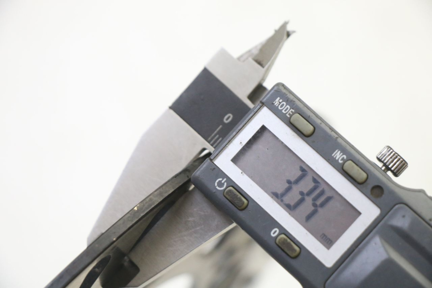 photo de BREMSSCHEIBE HINTEN APOLLO RFZ 125 - Technische Nahaufnahme