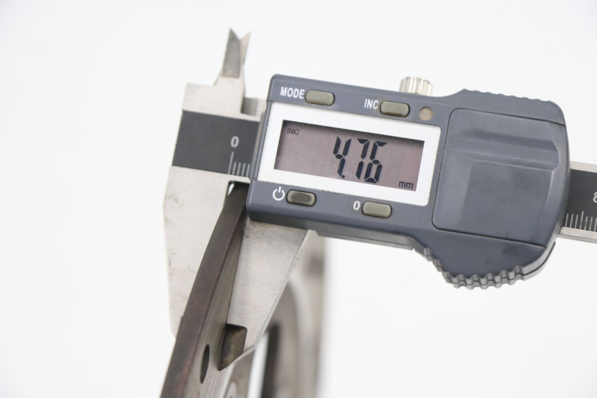 photo de HINTERE BREMSSCHEIBE SUZUKI SV S 650 (1999 - 2002) - Detailansicht des Bauteils