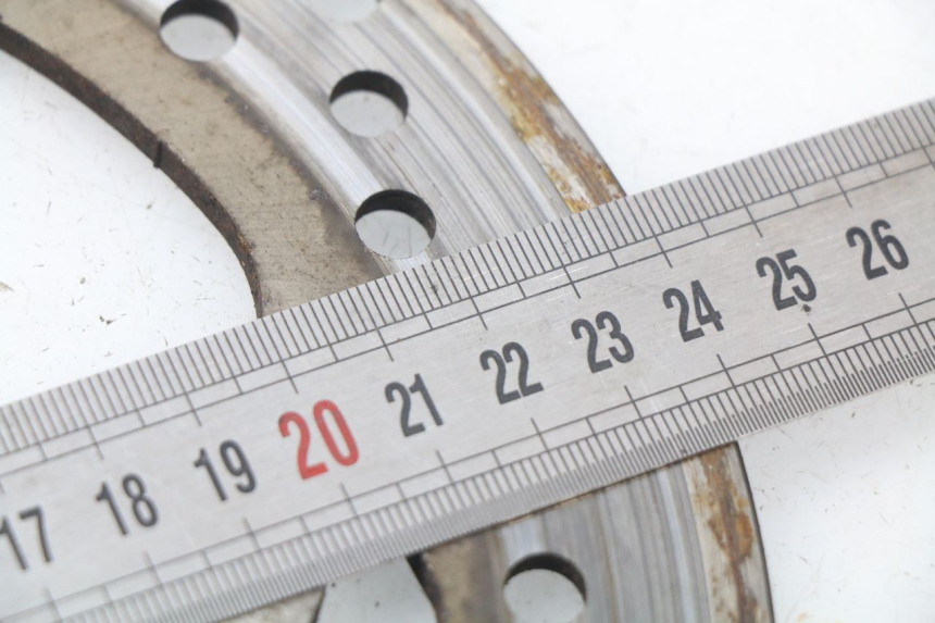 photo de HINTERE BREMSSCHEIBE YAMAHA X-MAX XMAX 125 (2010 - 2013) - Zoom auf Gebrauchszustand