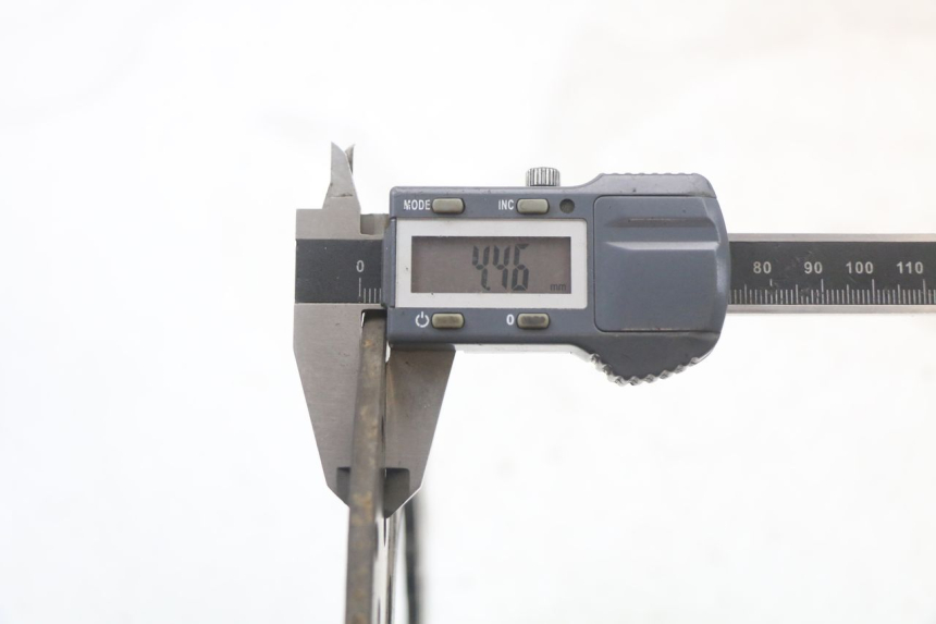 photo de BREMSSCHEIBE HINTEN YAMAHA XJ6 ABS 600 (2008 - 2016) - Technische Nahaufnahme