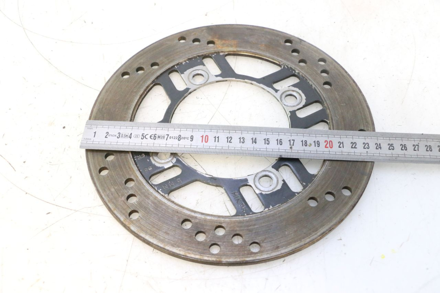 photo de BREMSSCHEIBE HINTEN KAWASAKI ZZR 600 (1995 - 2004) - Zoom auf Gebrauchszustand