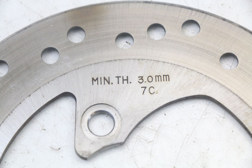 photo de VORDERE BREMSSCHEIBE YAMAHA AEROX 2T 50 (2013 - 2017) - Technische Nahaufnahme