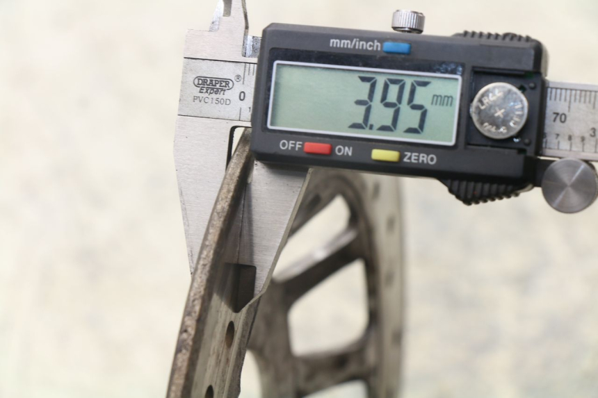 photo de VORDERE BREMSSCHEIBE JONWAY AZTRAL 125 (2008 - 2017) - Detailansicht des Bauteils