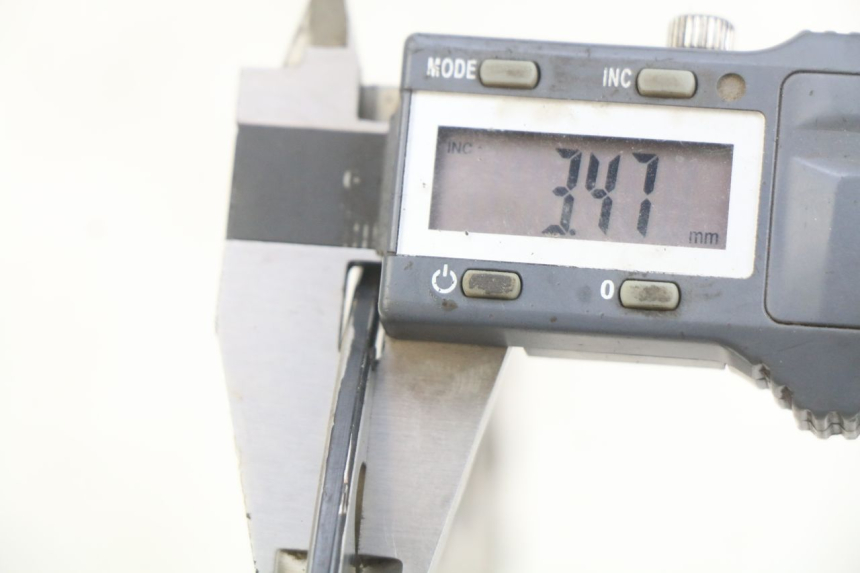 photo de VORDERE BREMSSCHEIBE APOLLO DIRT BIKE 125 (2010 - 2018) - Zoom auf Gebrauchszustand