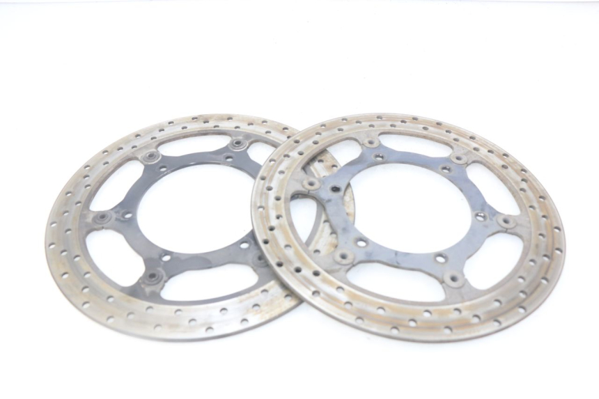 photo de VORDERE BREMSSCHEIBE YAMAHA FJR ABS 1300 (2016 - 2020) - Details der Befestigungspunkte