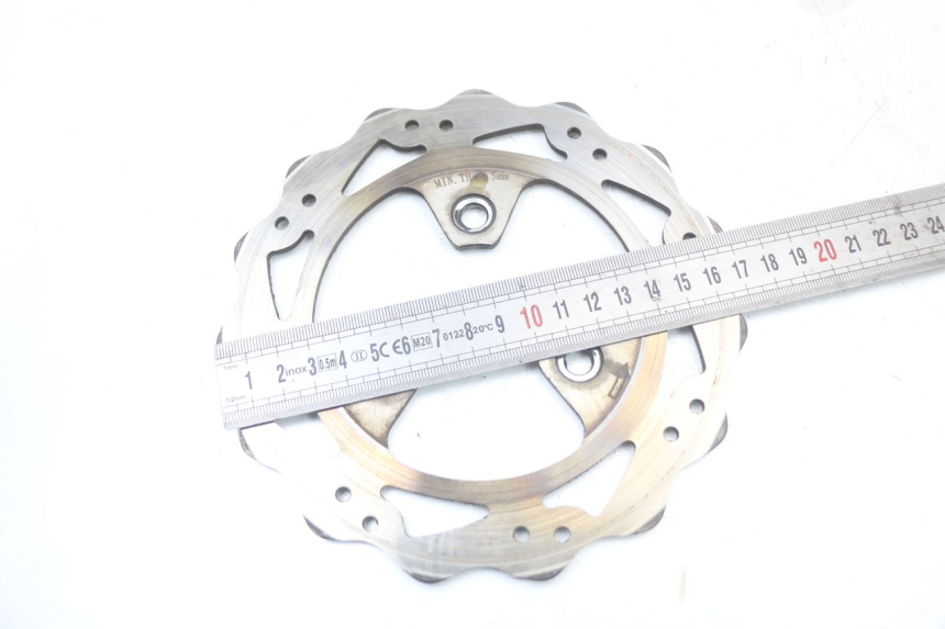 photo de BREMSSCHEIBE VORNE PEUGEOT KISBEE 4T 50 (2018 - 2022) - Zoom auf Gebrauchszustand