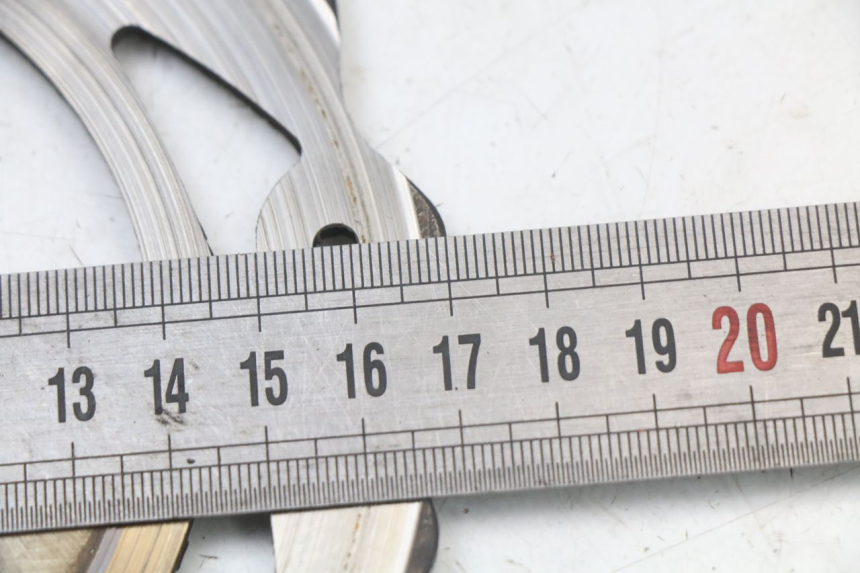 photo de BREMSSCHEIBE VORNE PEUGEOT KISBEE 4T 50 (2018 - 2022) - Alternative Perspektive