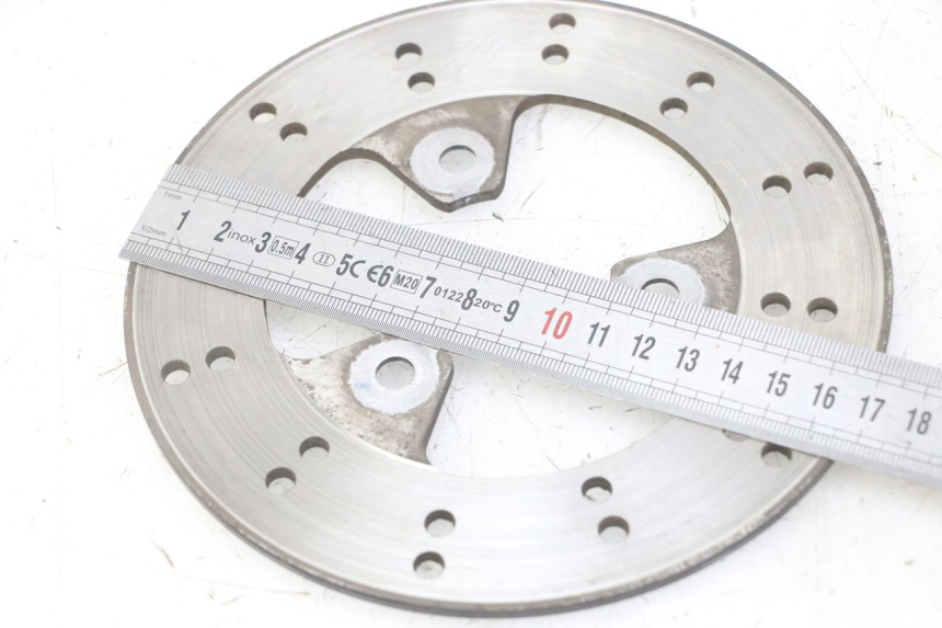 photo de BREMSSCHEIBE VORNE PEUGEOT KISBEE 4T 50 (2018 - 2022) - Zoom auf Gebrauchszustand