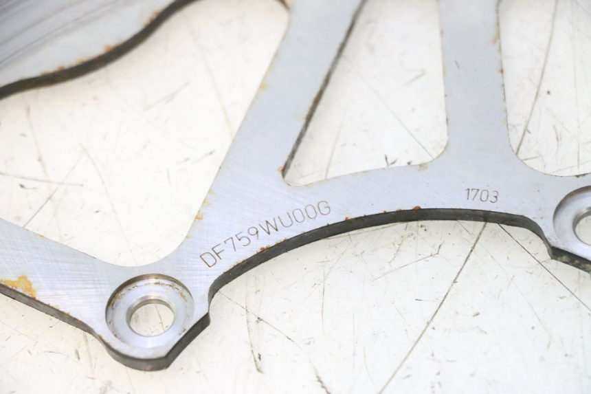 photo de BREMSSCHEIBE VORNE RIEJU MRT PRO SUPERMOTARD 50 (2007 - 2018) - Details der Befestigungspunkte