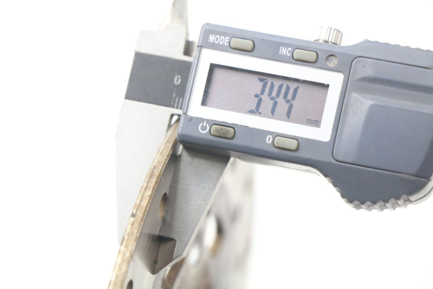 photo de BREMSSCHEIBE VORNE JM MOTORS OLDIES 4T 50 (2010 - 2020) - Zoom auf Gebrauchszustand