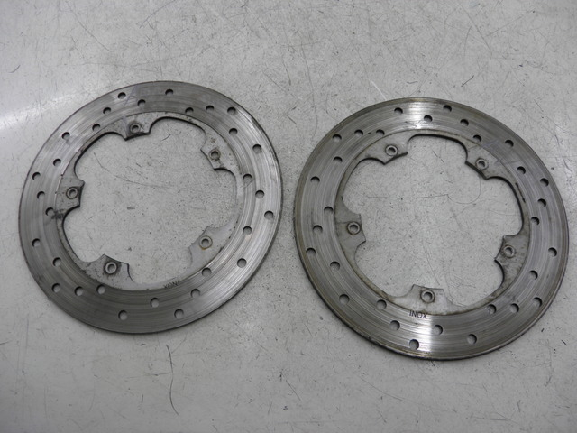 photo de BREMSSCHEIBE VORNE PIAGGIO X9 250 (2000 - 2002) - Hauptansicht