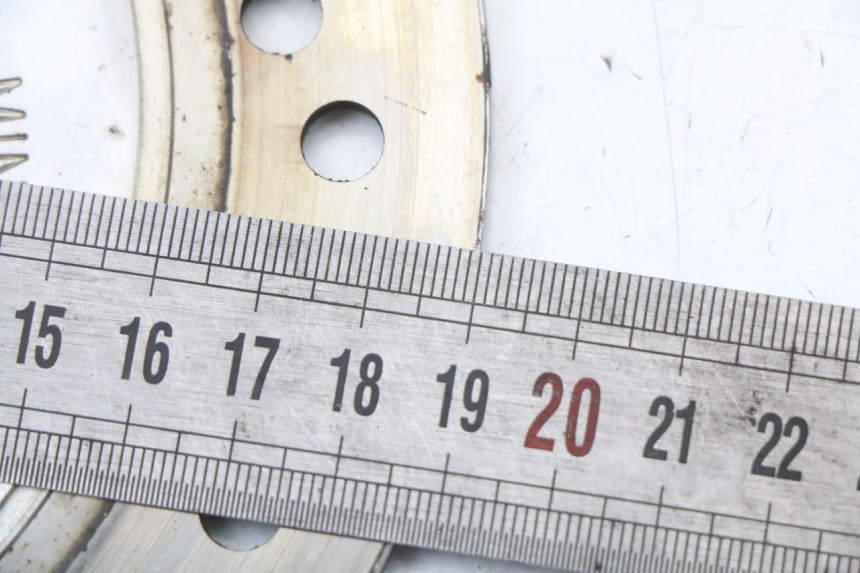 photo de BREMSSCHEIBE VORNE EUROCKA R8 4T 50 (2013 - 2022) - Zoom auf Gebrauchszustand