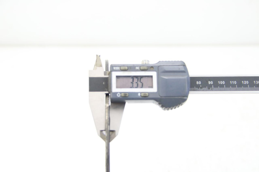 photo de VORDERE BREMSSCHEIBE APOLLO RFZ 150 - Detailansicht des Bauteils