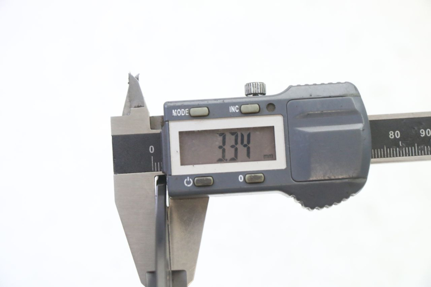 photo de VORDERE BREMSSCHEIBE APOLLO RFZ 125 - Technische Nahaufnahme