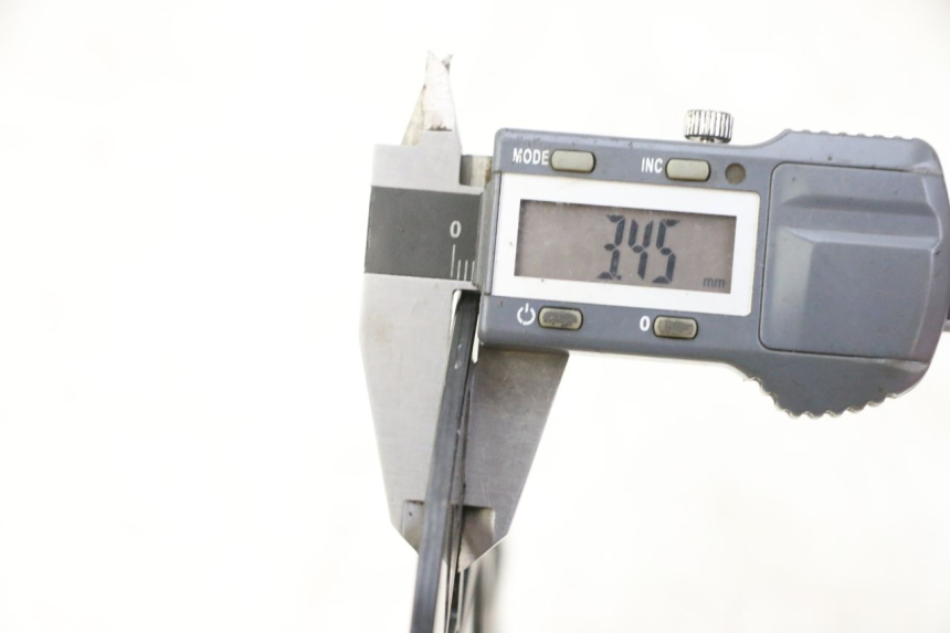 photo de VORDERE BREMSSCHEIBE APOLLO RFZ 125 - Detailansicht des Bauteils