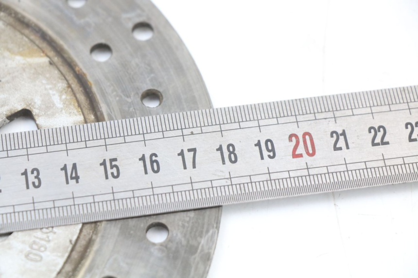 photo de BREMSSCHEIBE VORNE JM MOTORS SANTANA 50 (2014 - 2023) - Zoom auf Gebrauchszustand