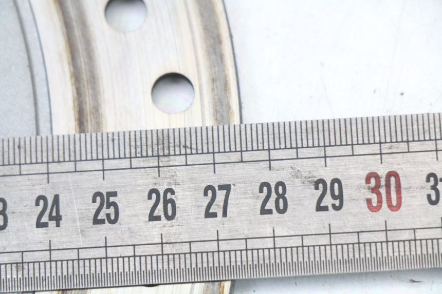 photo de BREMSSCHEIBE VORNE DAELIM VL DAYSTAR 125 (2000 - 2011) - Zoom auf Gebrauchszustand