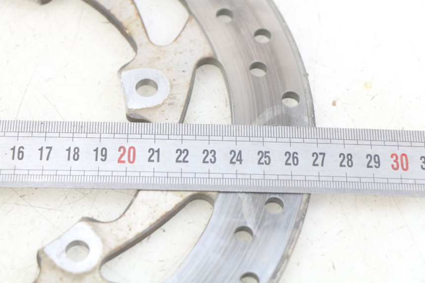 photo de VORDERE BREMSSCHEIBE YAMAHA X-CITY XCITY 125 (2007 - 2013) - Zoom auf Gebrauchszustand