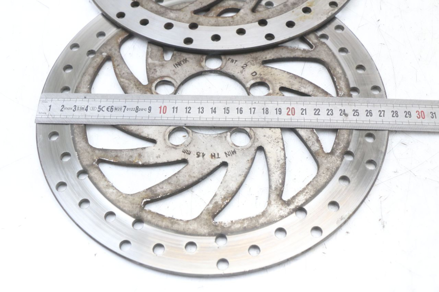 photo de BREMSSCHEIBE VORNE PIAGGIO X10 125 (2012 - 2017) - Zoom auf Gebrauchszustand