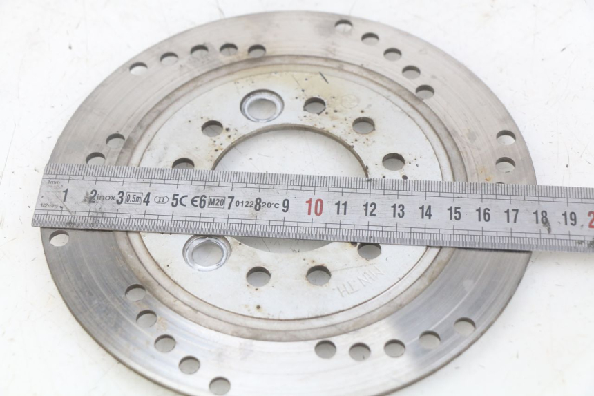 photo de VORDERE BREMSSCHEIBE YIYING YY125T 125 (2006 - 2014) - Detailansicht des Bauteils