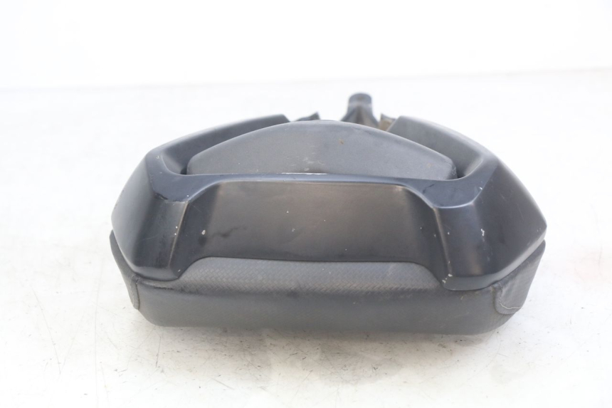 photo de RüCKENLEHNE NECO ALEXONE 125 (2017 - 2024) - Zoom auf Gebrauchszustand