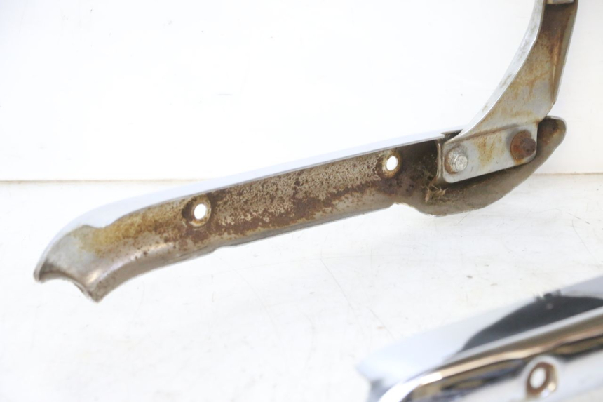 photo de RÜCKENLEHNE  HYOSUNG GV AQUILA 125 (2000 - 2009) - Weitere Ansicht des Artikels