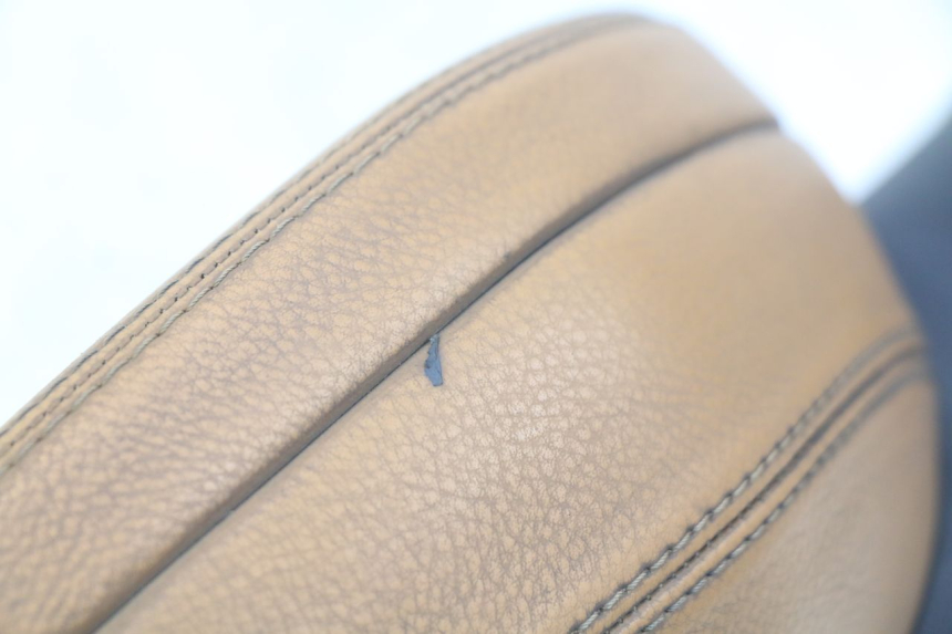 photo de RüCKENLEHNE BMW C1 125 (2000 - 2003) - Detailansicht des Bauteils